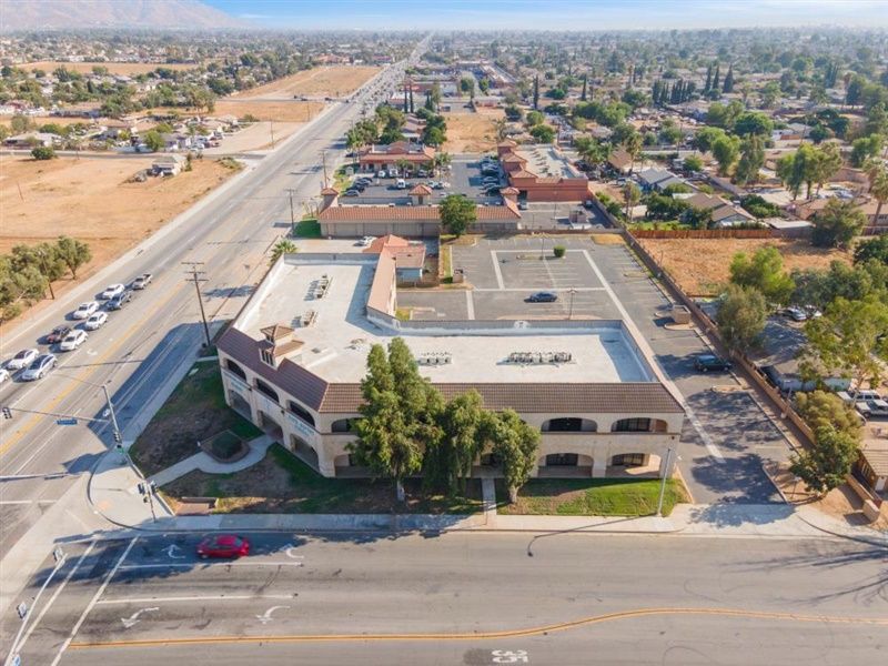 13027 Perris Blvd, Moreno Valley, CA 92553